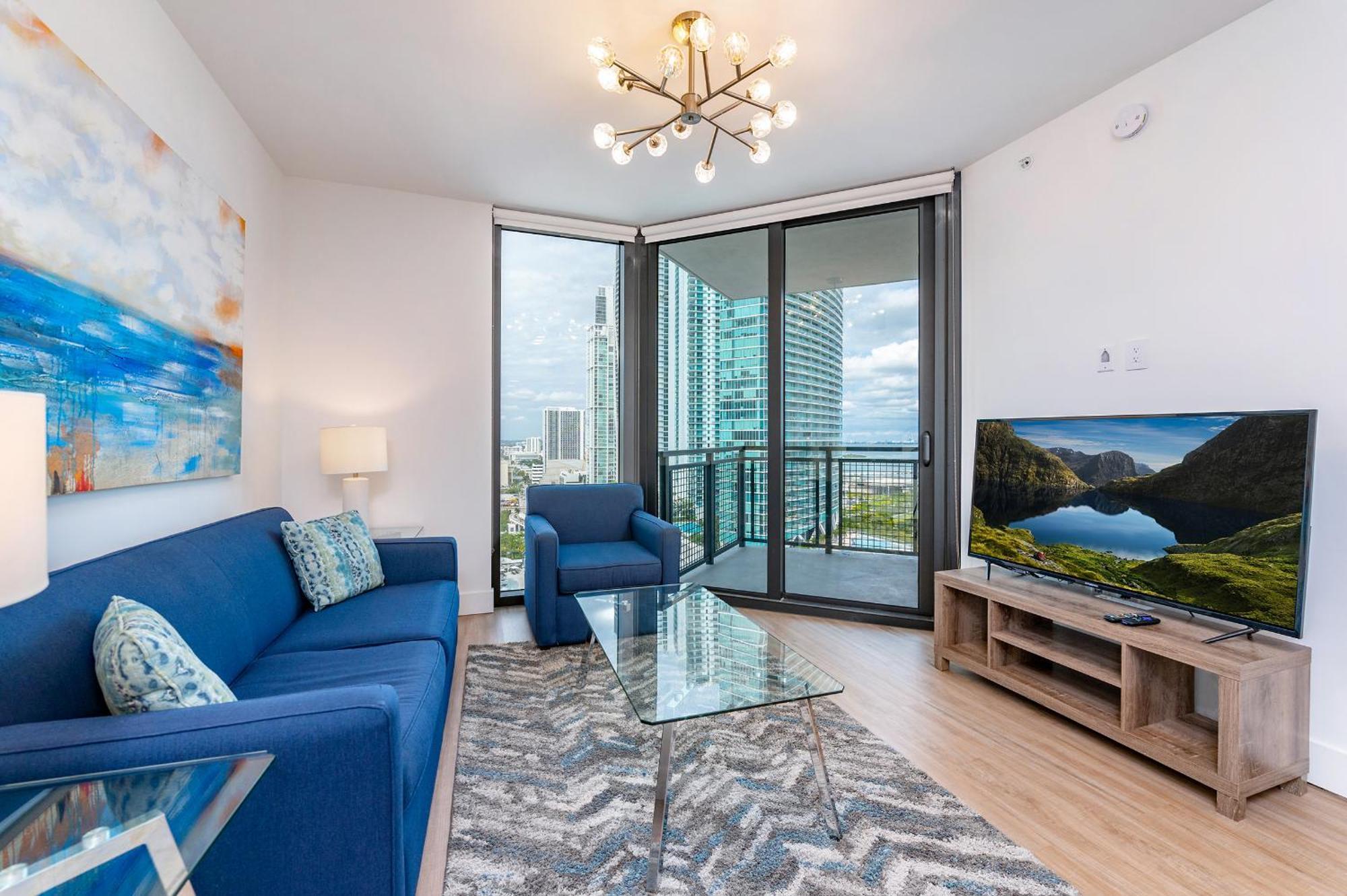 Global Luxury Suites Miami Worldcenter Room photo